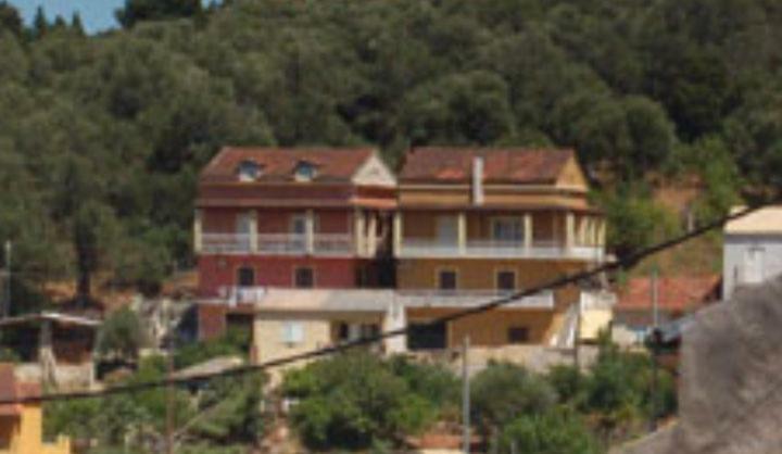 Villa Victoria Corfu Ágios Matthaíos Bagian luar foto