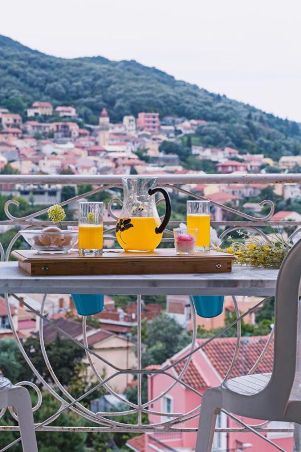 Villa Victoria Corfu Ágios Matthaíos Bagian luar foto